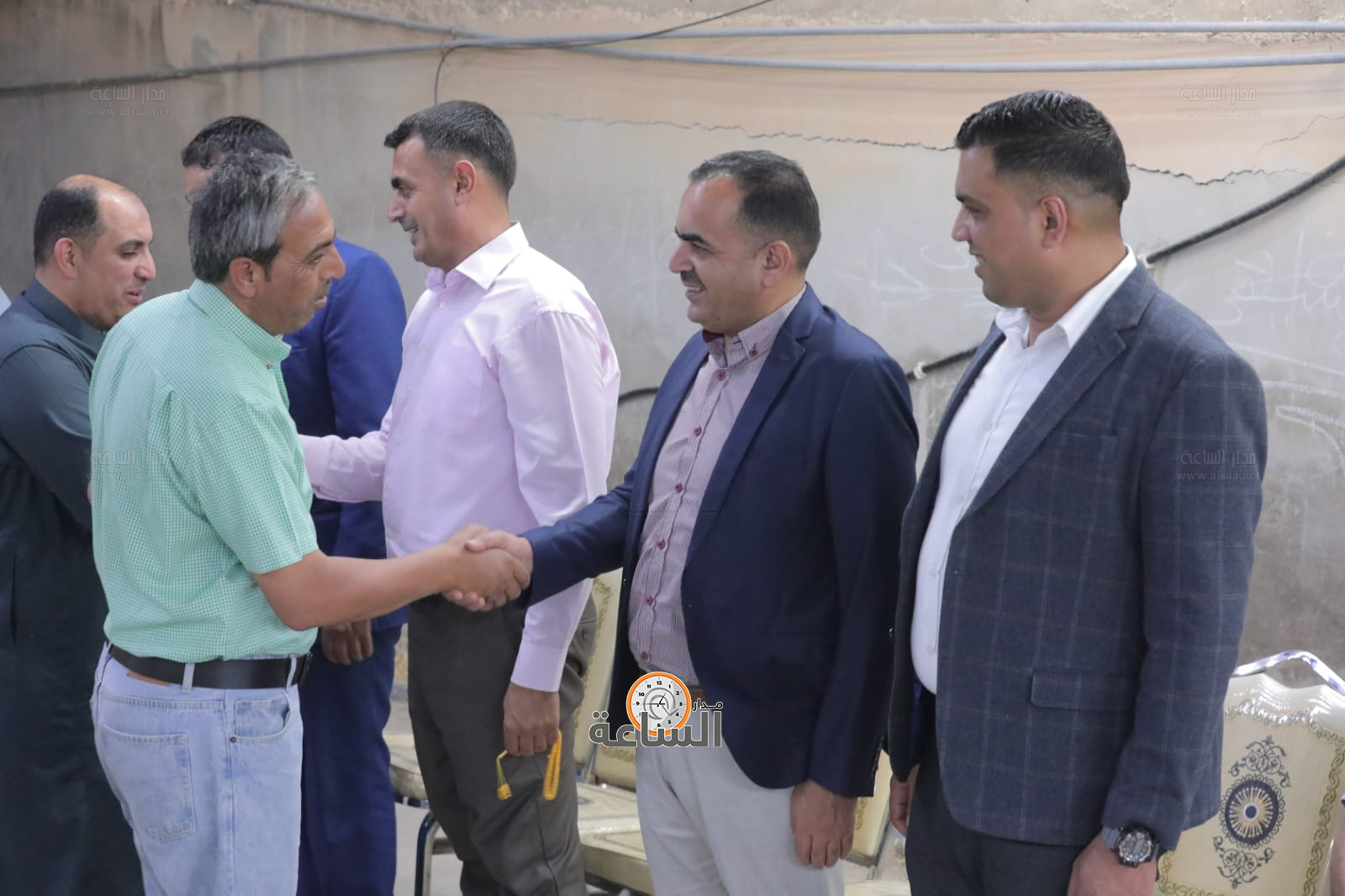 Madar Al-Saa Images 0.8801065627008643