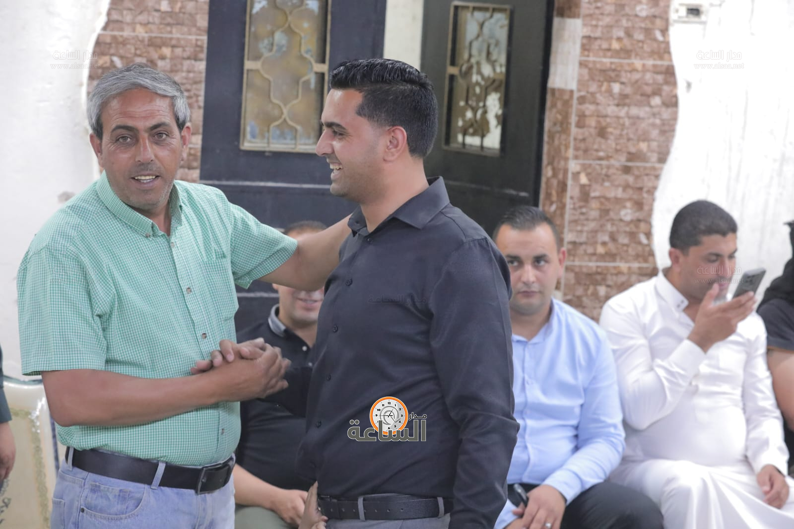 Madar Al-Saa Images 0.6172321563937667