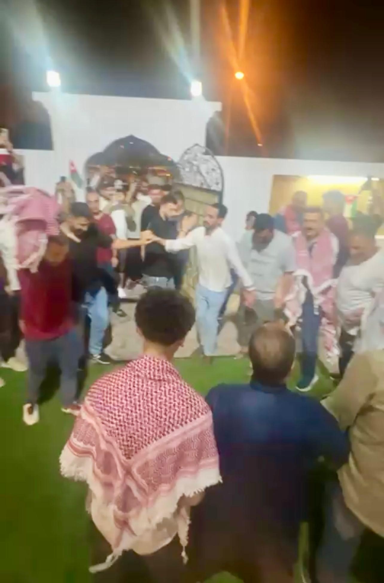 Madar Al-Saa Images 0.8494429016674656