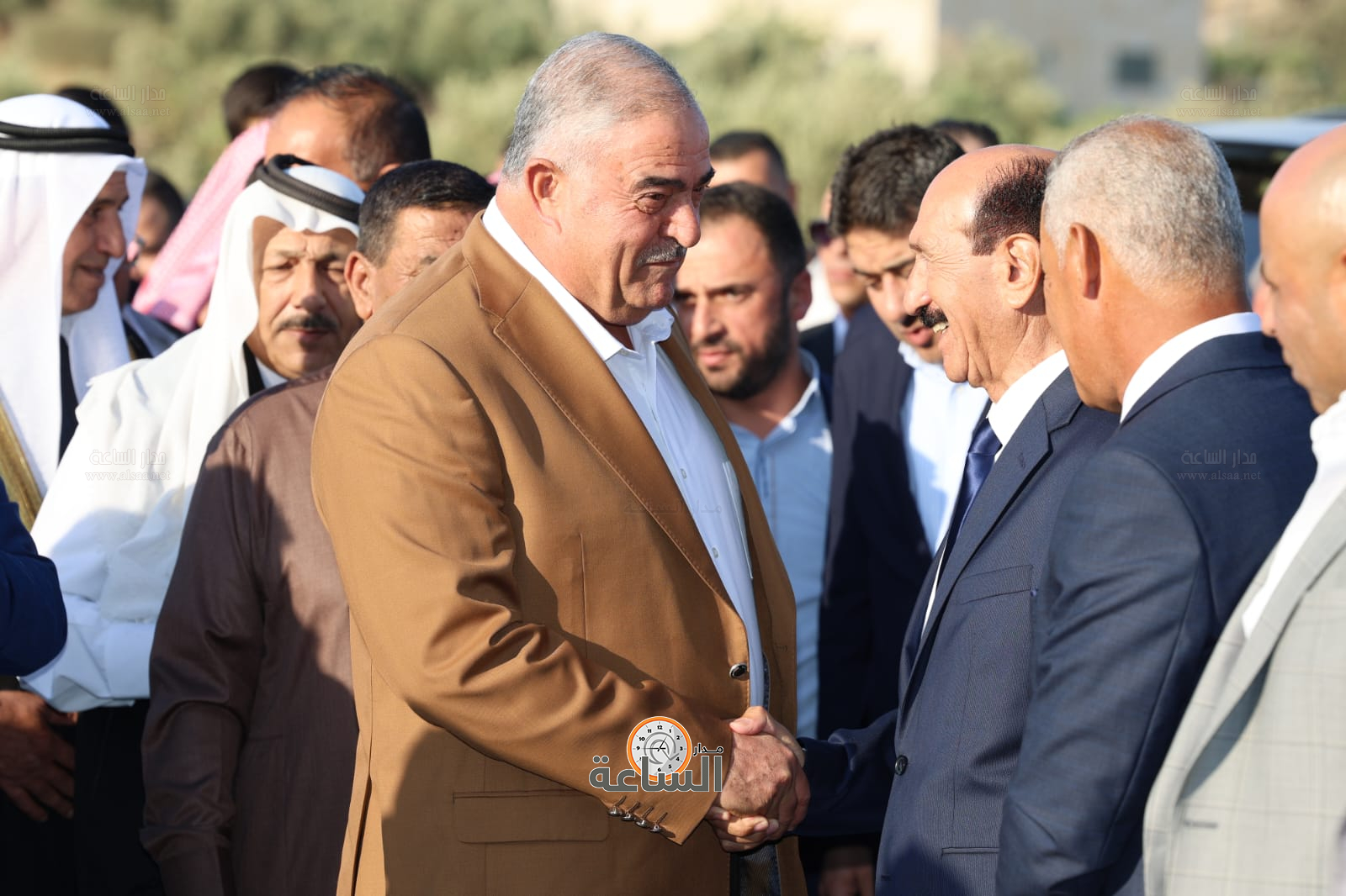 Madar Al-Saa Images 0.9251993896299616