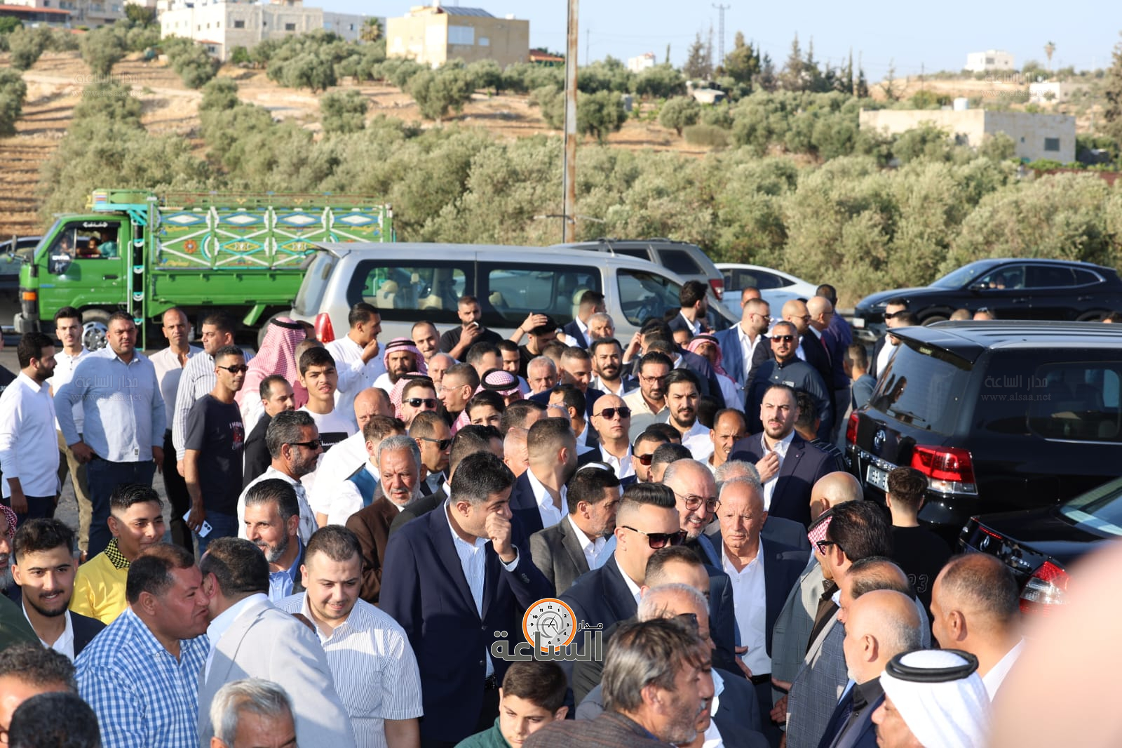 Madar Al-Saa Images 0.42207640436670024