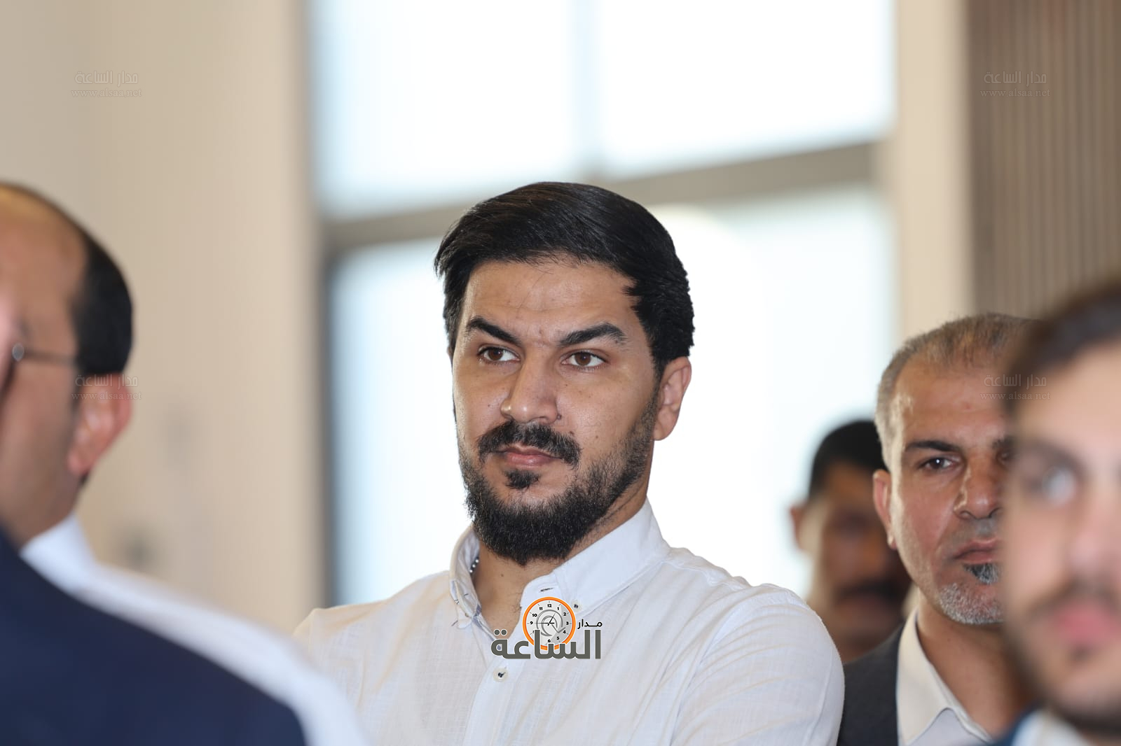 Madar Al-Saa Images 0.318635671389232