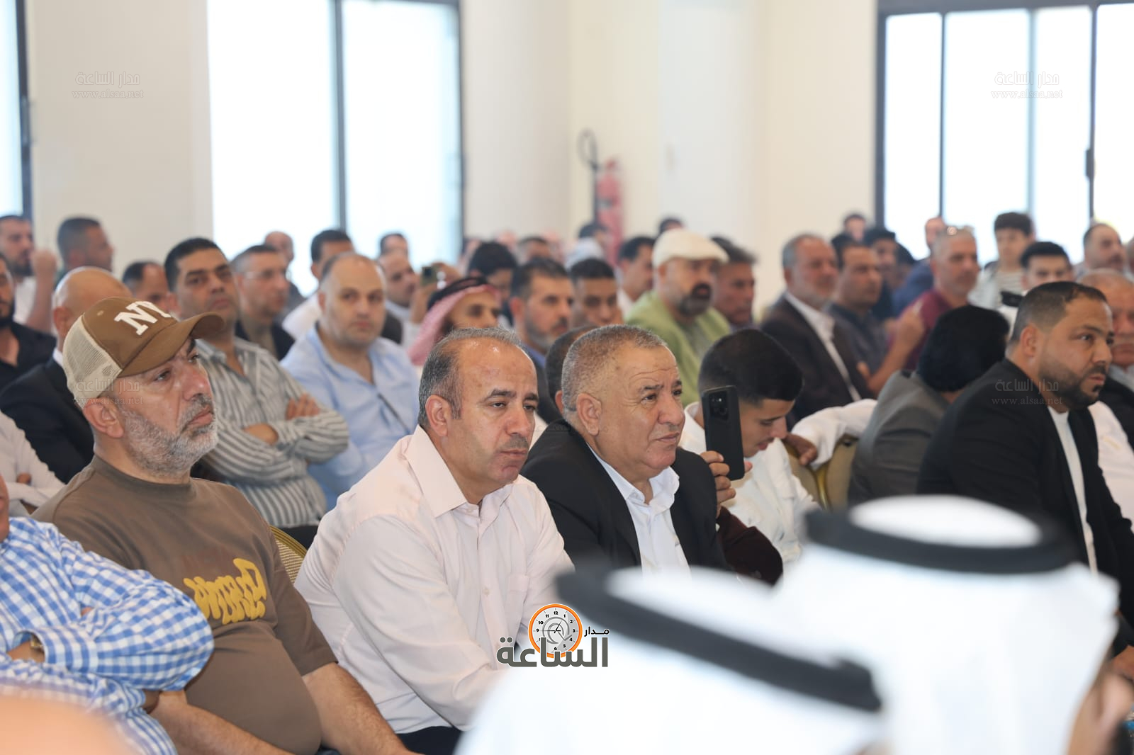 Madar Al-Saa Images 0.4900324110656862