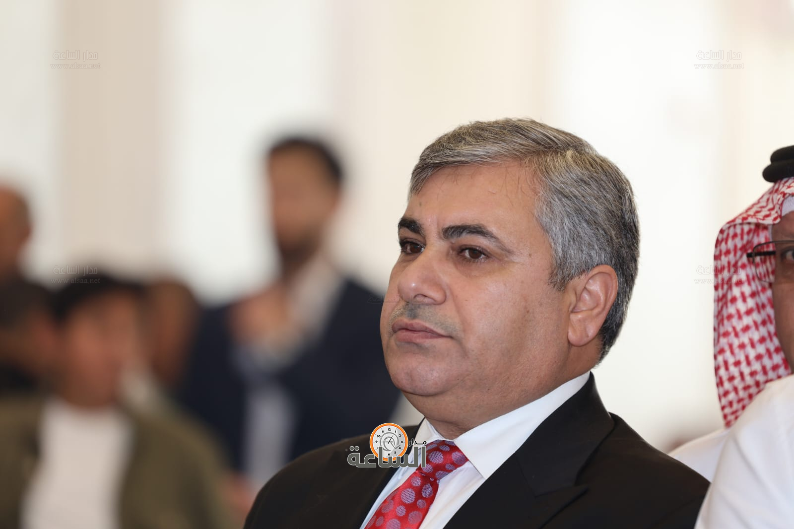 Madar Al-Saa Images 0.3551614111924015