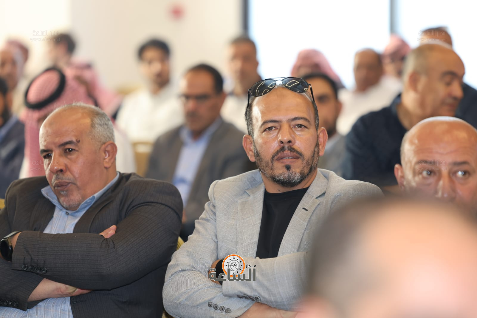 Madar Al-Saa Images 0.9066807543695918