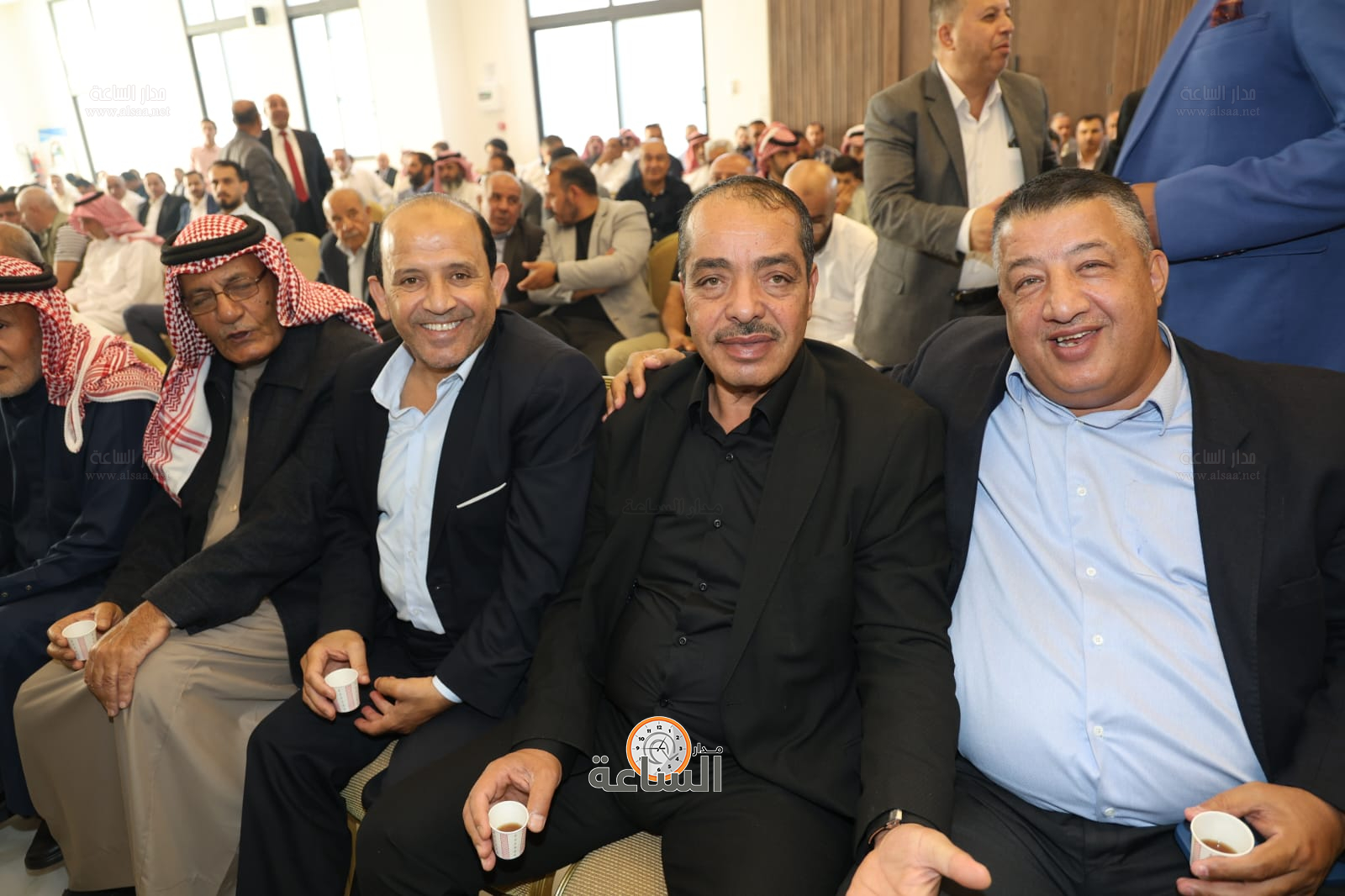 Madar Al-Saa Images 0.8815667051380032