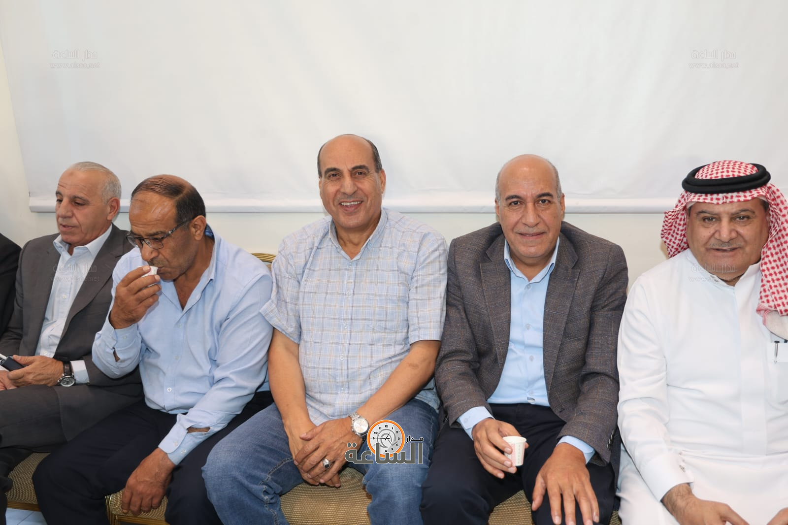 Madar Al-Saa Images 0.6749727386289787