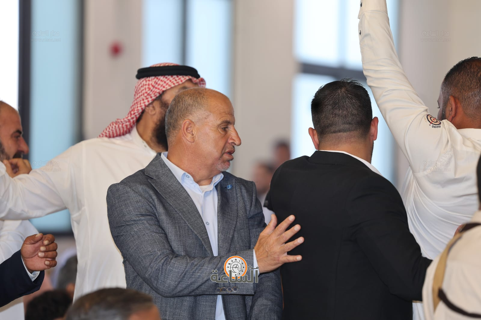 Madar Al-Saa Images 0.7595700014058254