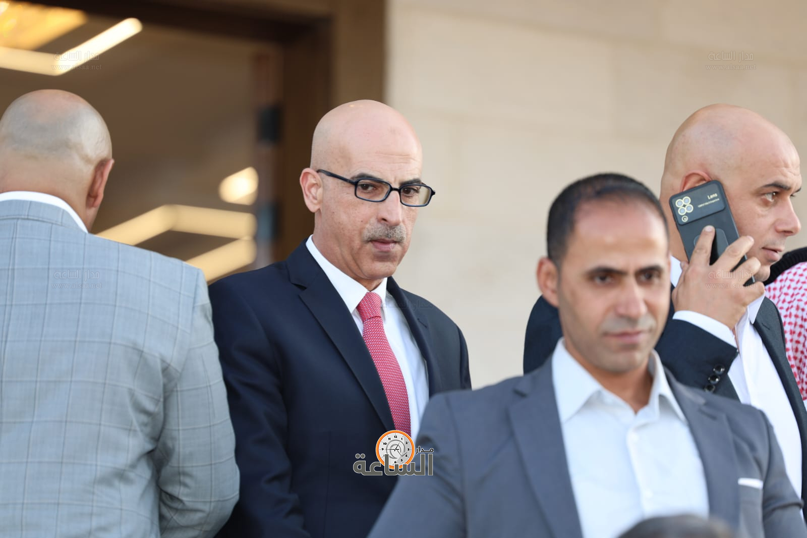 Madar Al-Saa Images 0.2684105287513281