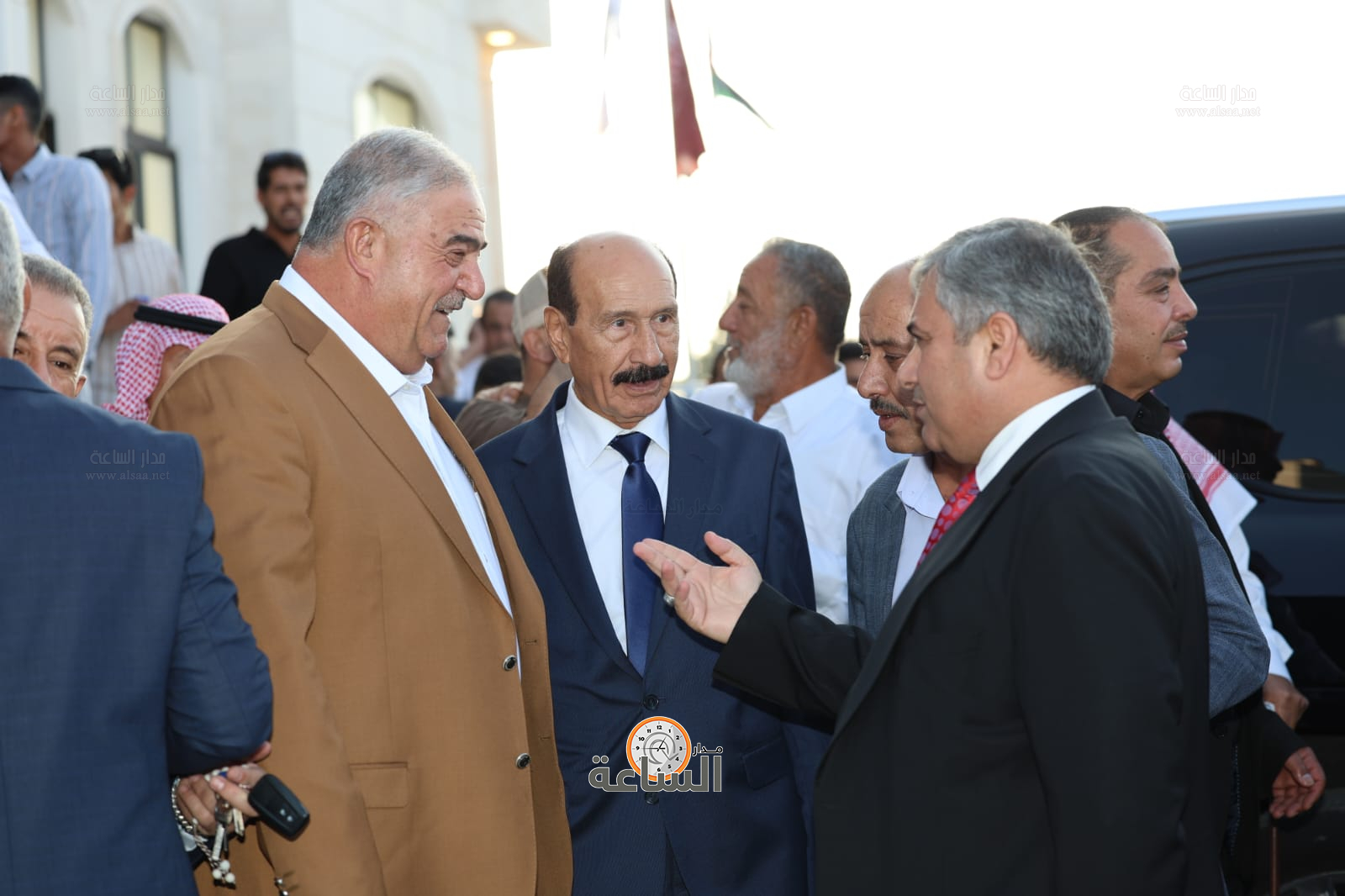 Madar Al-Saa Images 0.9785228843252972