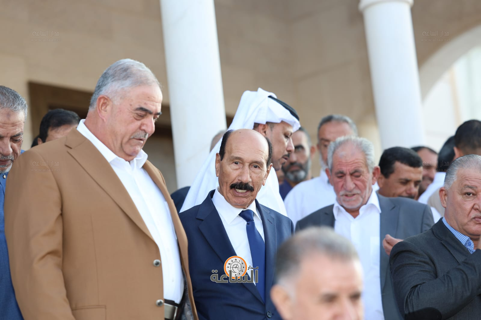 Madar Al-Saa Images 0.3541685056505661