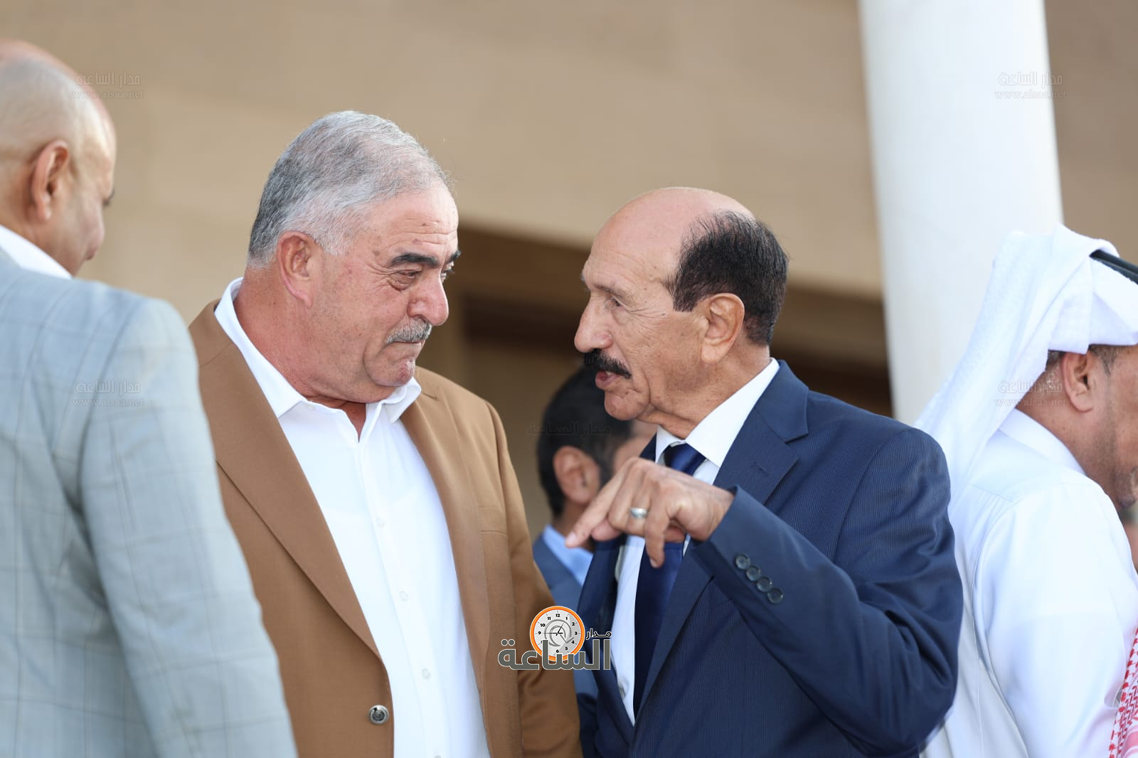 Madar Al-Saa Images 0.471599807869694