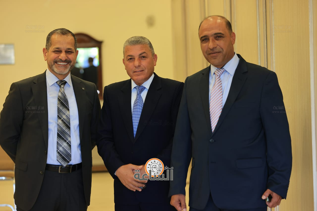 Madar Al-Saa Images 0.3660396119165058