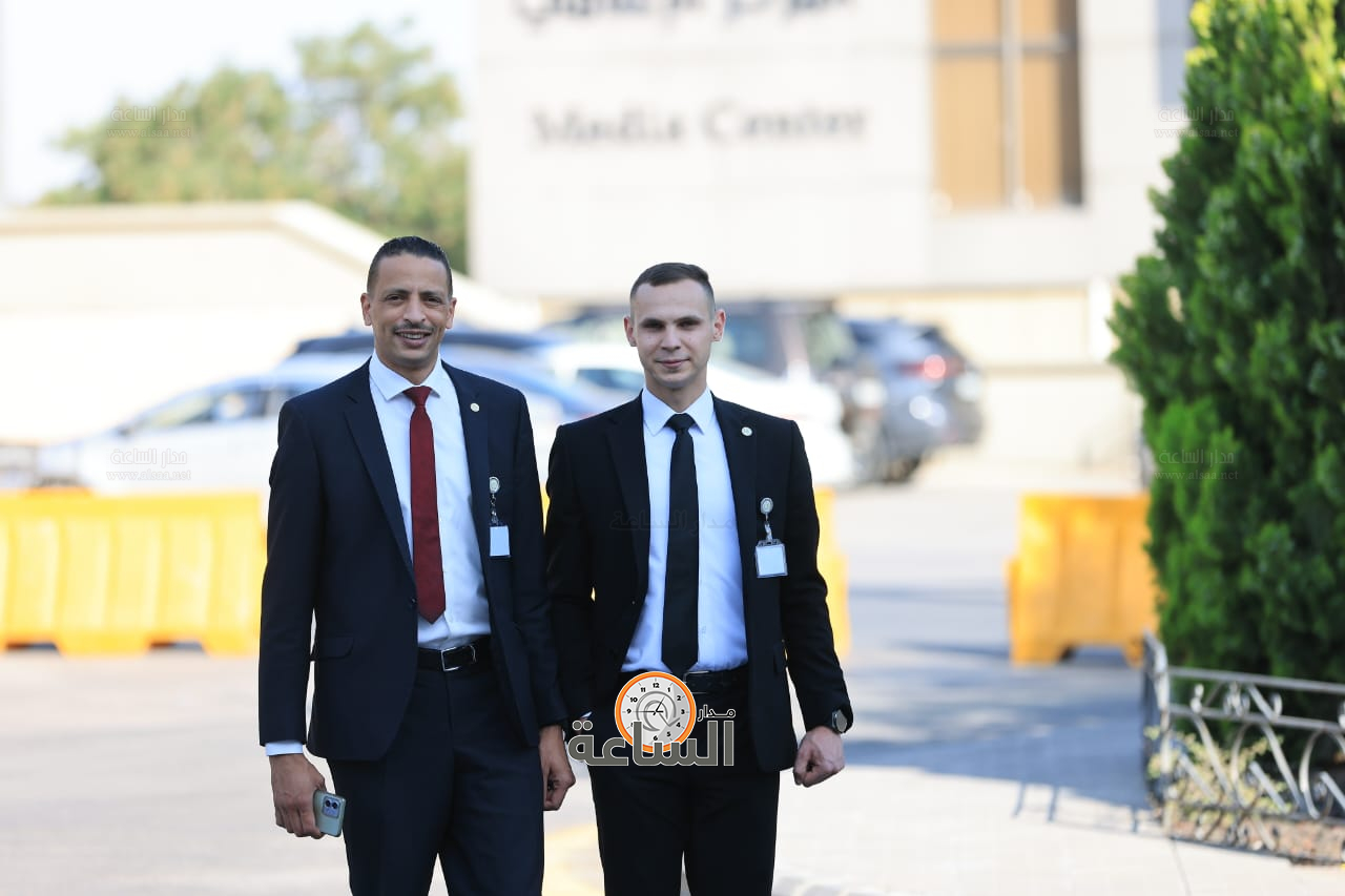 Madar Al-Saa Images 0.8743295171893848