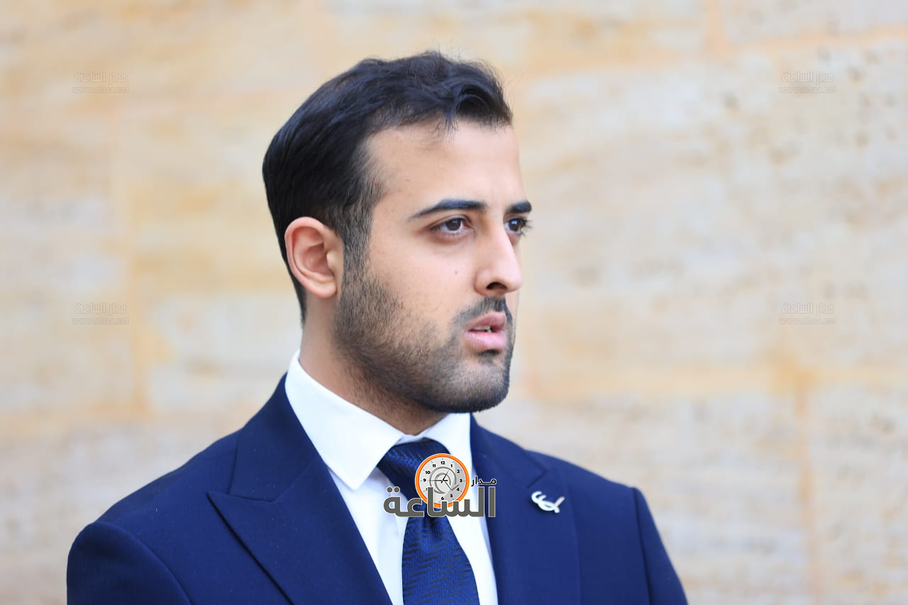 Madar Al-Saa Images 0.007150740599516592