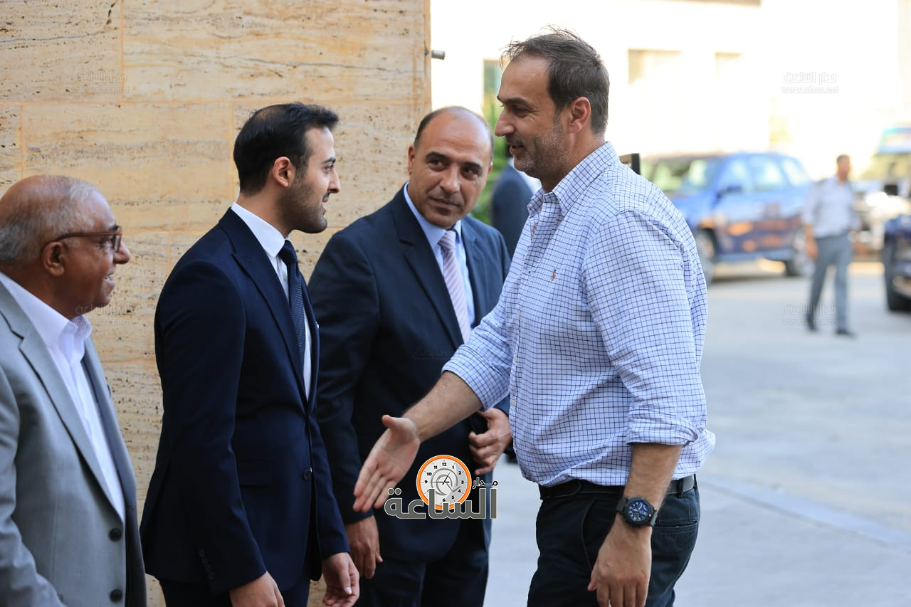 Madar Al-Saa Images 0.9505003413003732