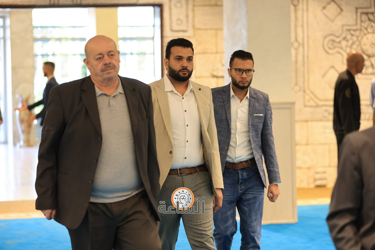 Madar Al-Saa Images 0.7348312875062306