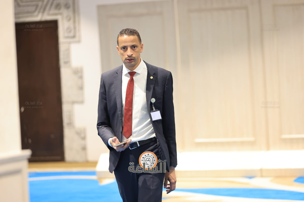 Madar Al-Saa Images 0.23453254378025445