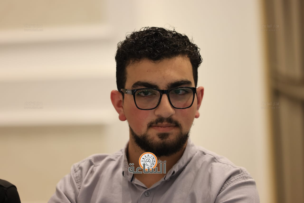 Madar Al-Saa Images 0.9965776570884327