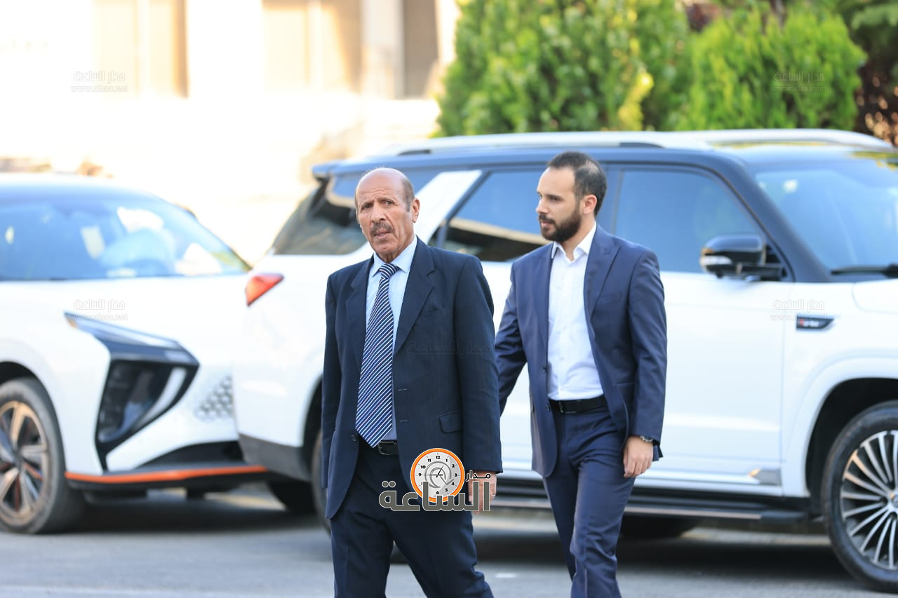 Madar Al-Saa Images 0.8101867413764069