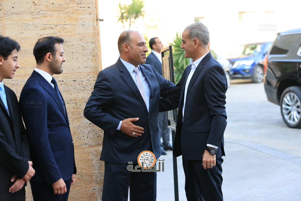 Madar Al-Saa Images 0.521863656099761