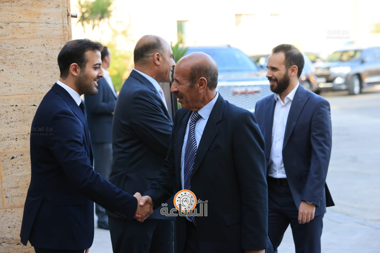 Madar Al-Saa Images 0.43585678721916454