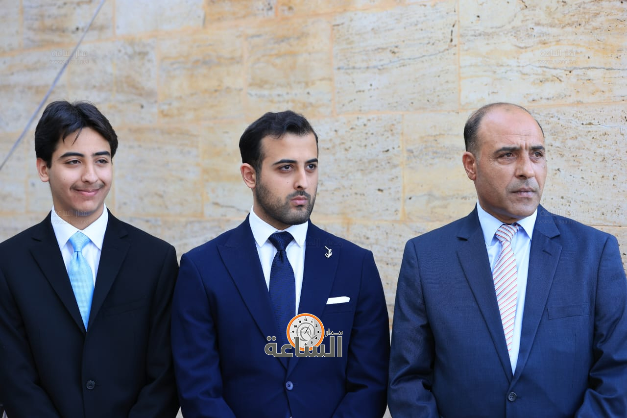 Madar Al-Saa Images 0.06557438898903789