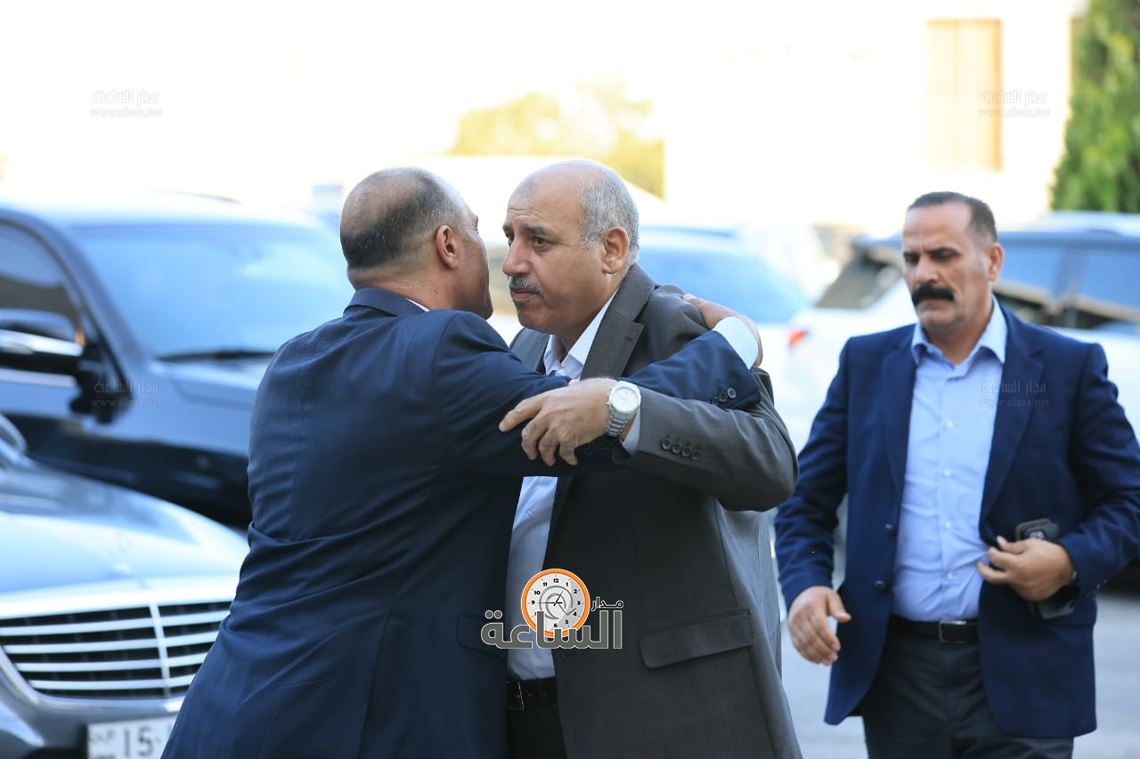 Madar Al-Saa Images 0.38222806240659335