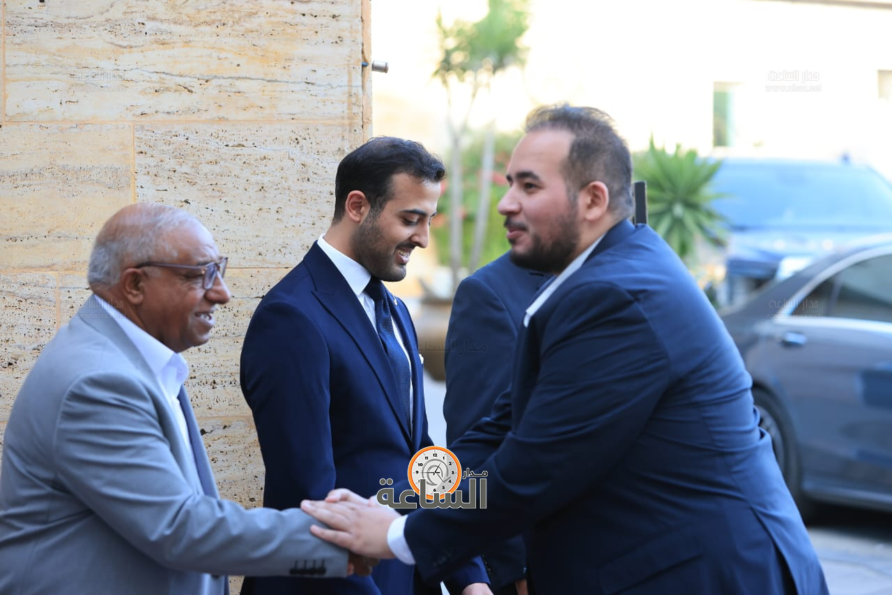 Madar Al-Saa Images 0.1384672415701358