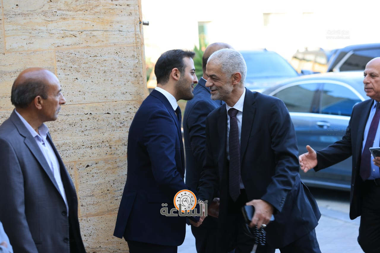 Madar Al-Saa Images 0.9732171184712981