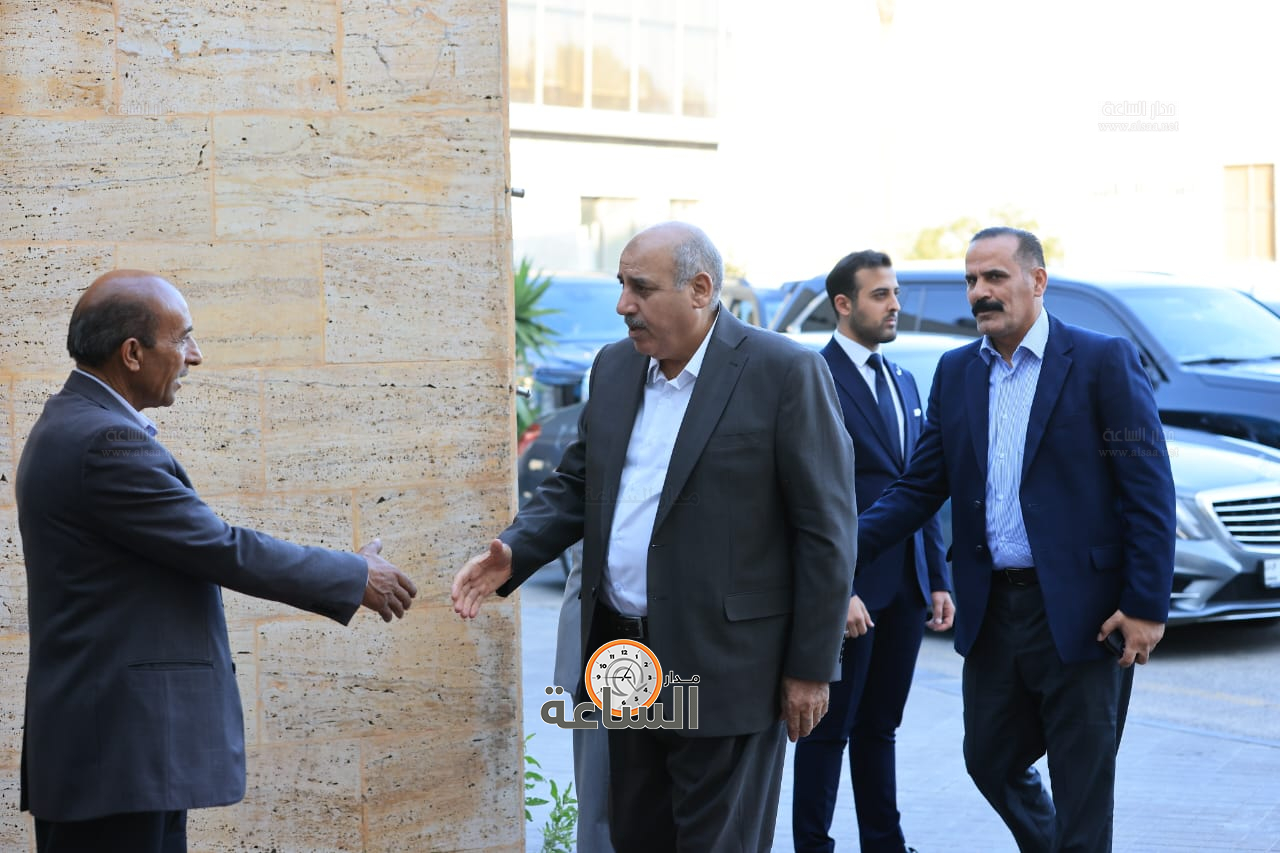 Madar Al-Saa Images 0.728873818433937