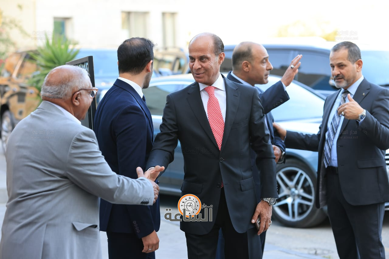 Madar Al-Saa Images 0.9923203426732929