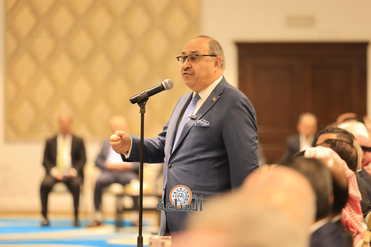 Madar Al-Saa Images 0.35091160421409484