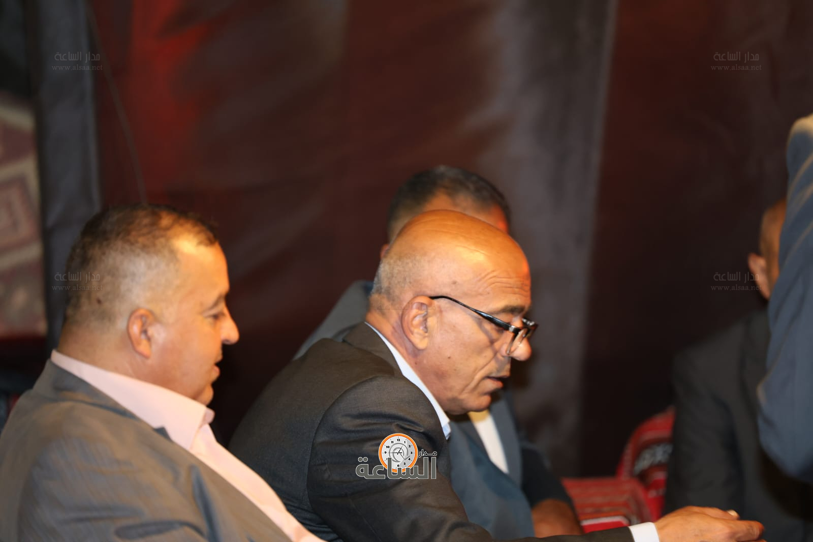 Madar Al-Saa Images 0.09995998114142046