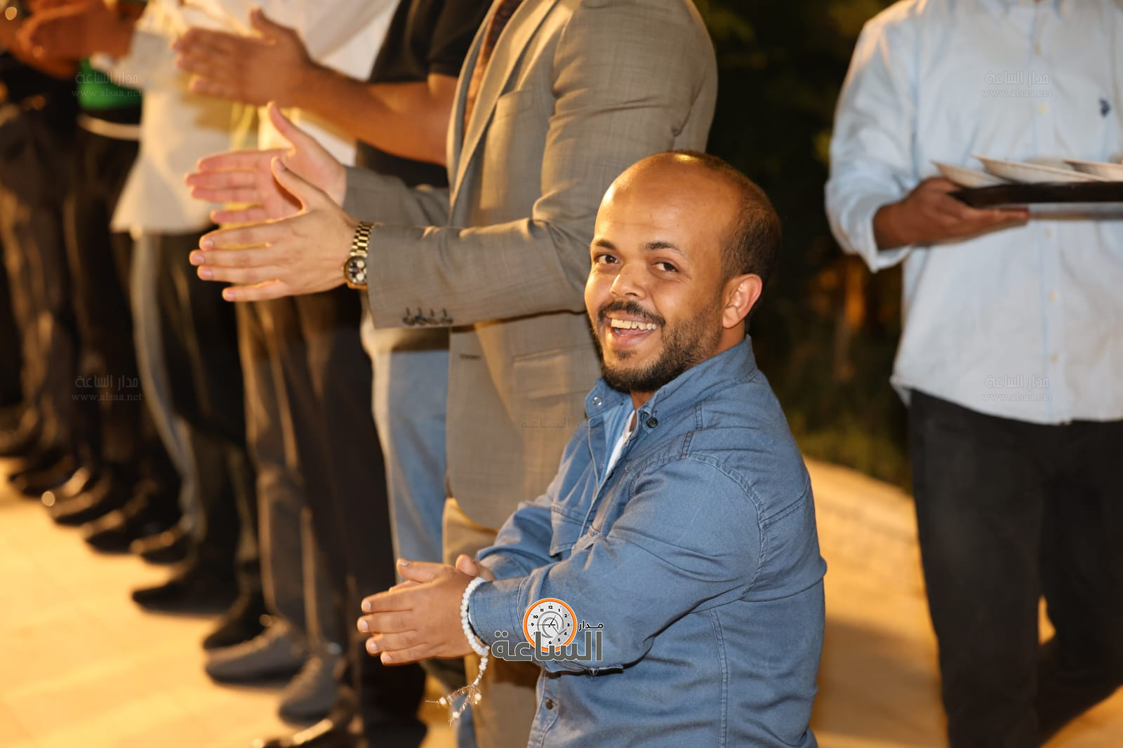 Madar Al-Saa Images 0.16091574095713834