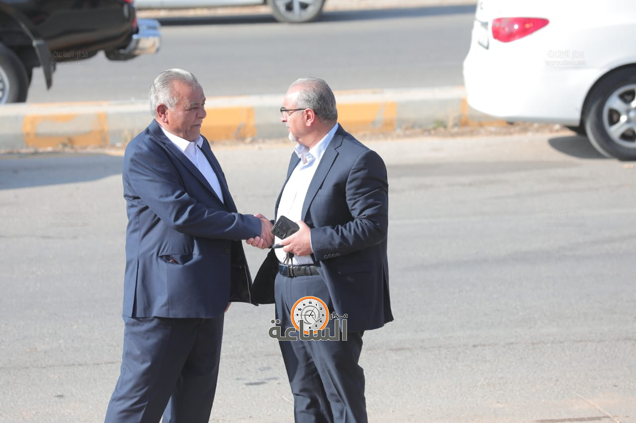 Madar Al-Saa Images 0.3014592398667649