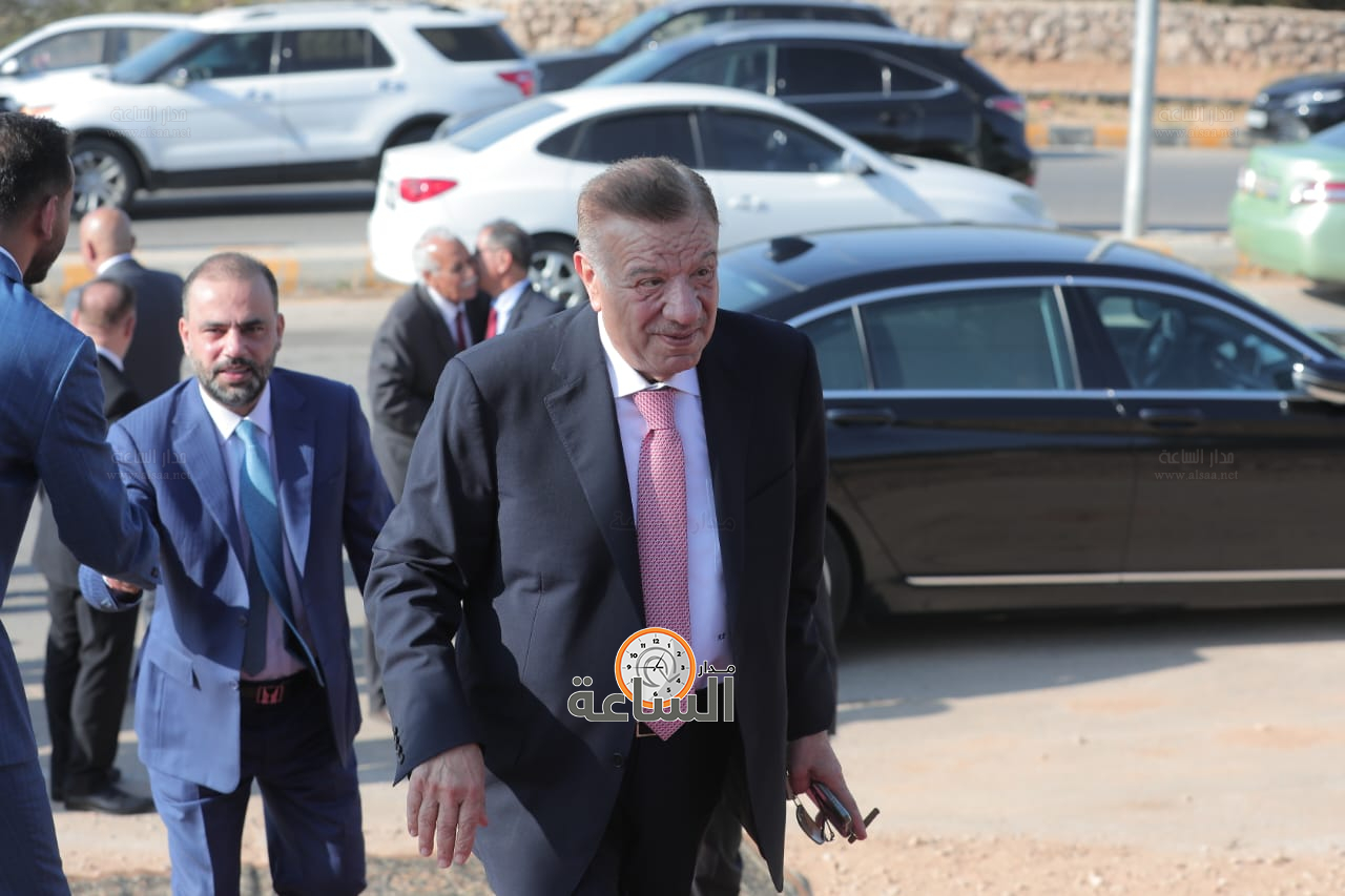 Madar Al-Saa Images 0.4633589452451279