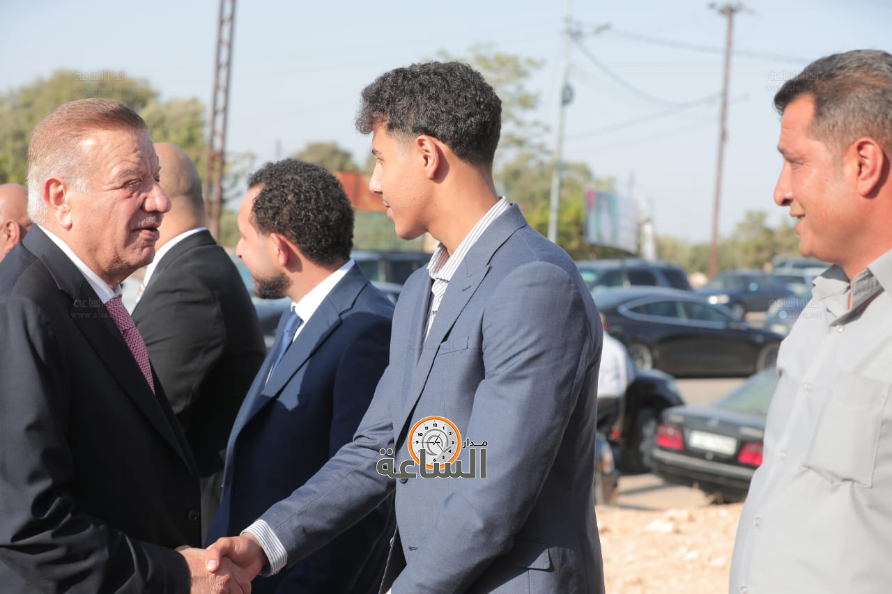 Madar Al-Saa Images 0.1625932833552416