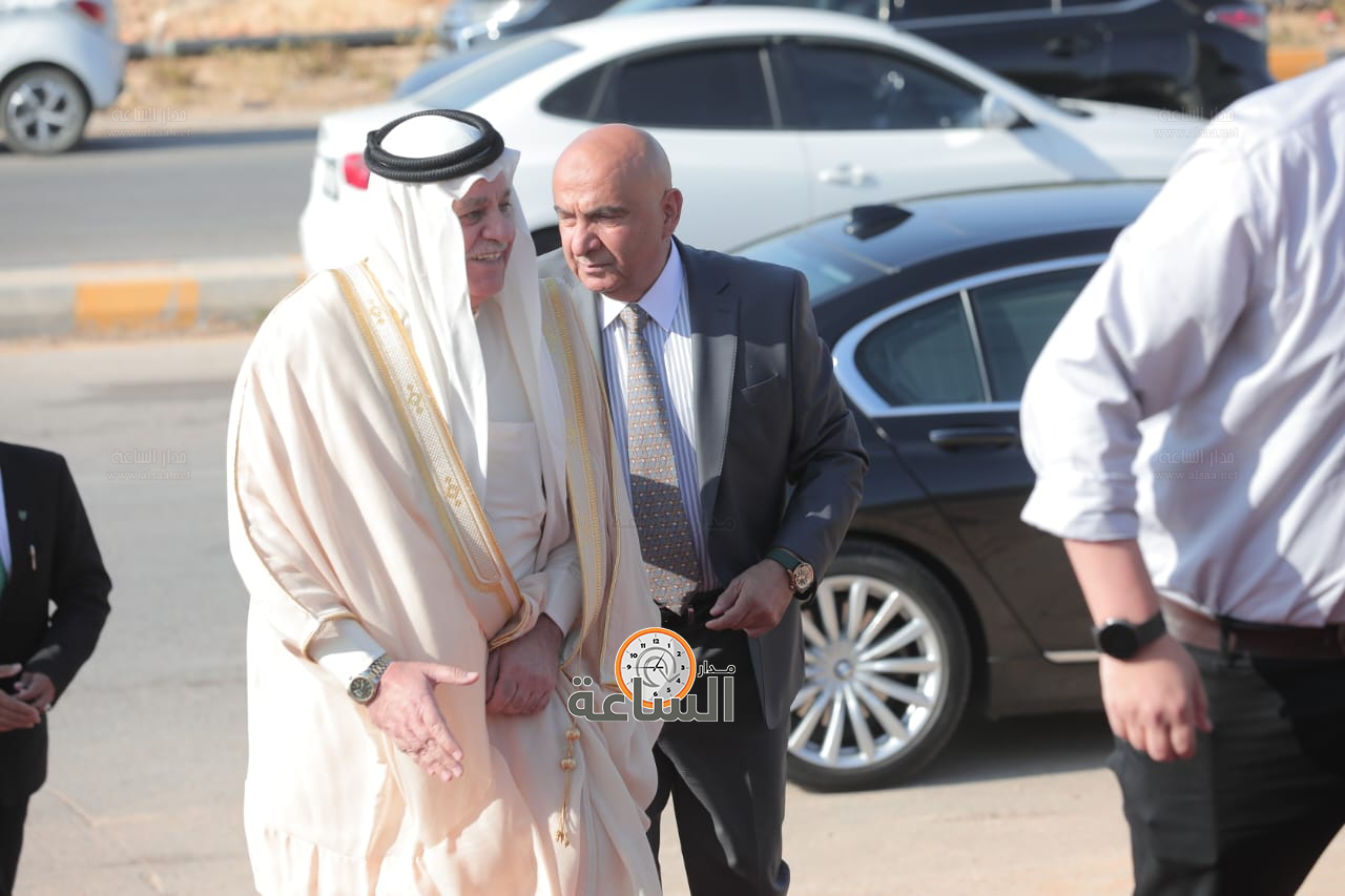 Madar Al-Saa Images 0.10658273461587797