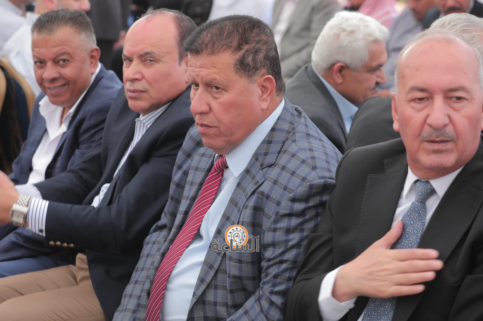 Madar Al-Saa Images 0.37166763519544843