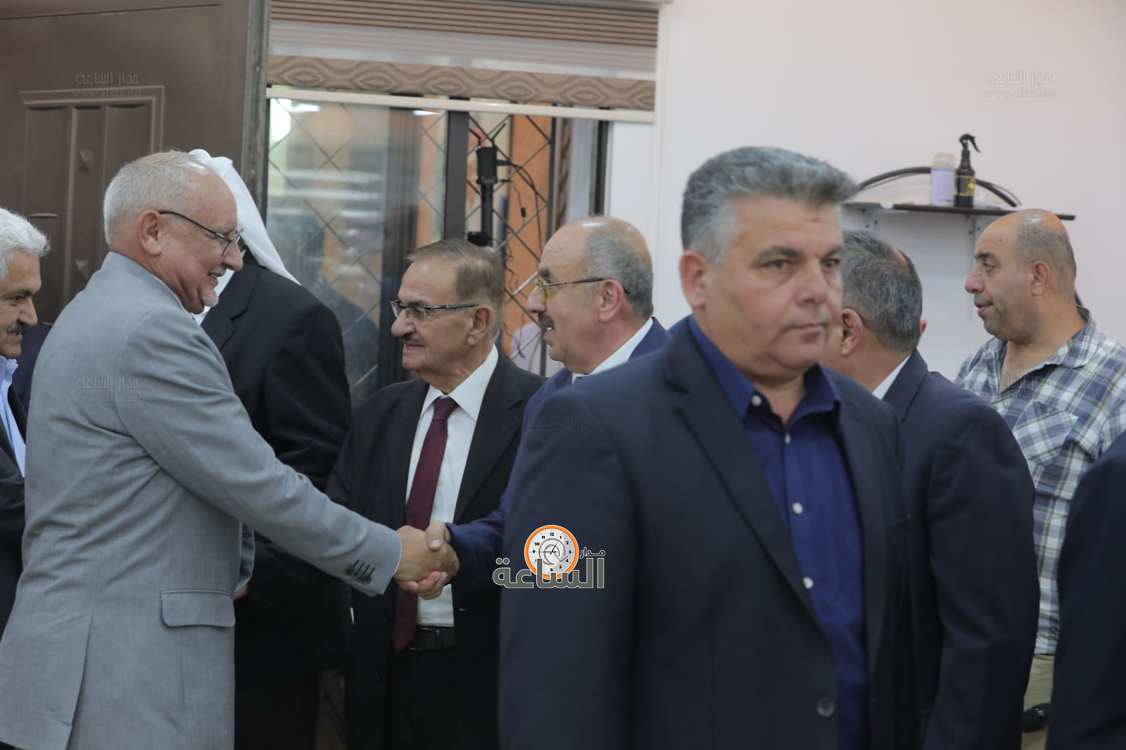 Madar Al-Saa Images 0.4504261473202831