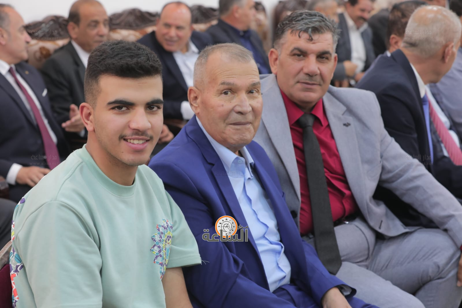 Madar Al-Saa Images 0.43178968582801047