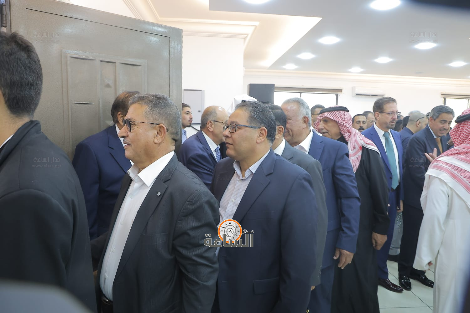 Madar Al-Saa Images 0.374573809571346