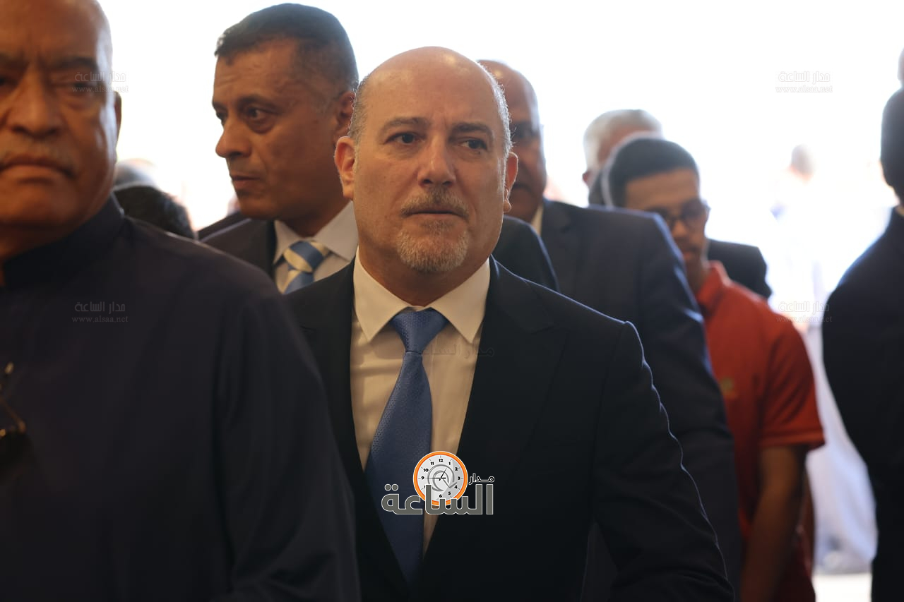 Madar Al-Saa Images 0.4438553123286588