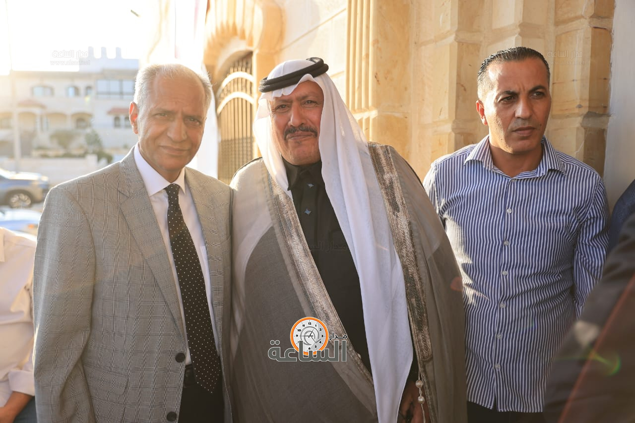 Madar Al-Saa Images 0.2378953681998377