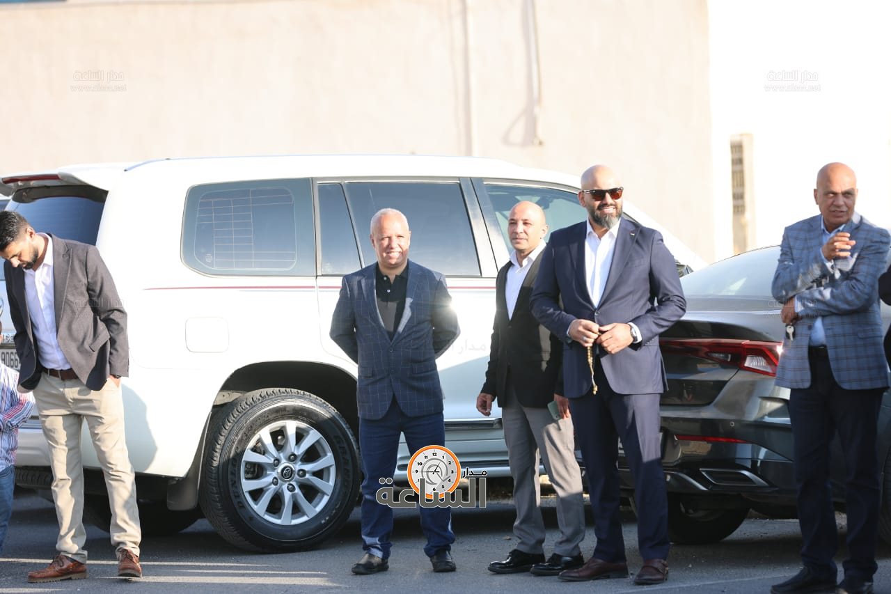 Madar Al-Saa Images 0.8563580844326105