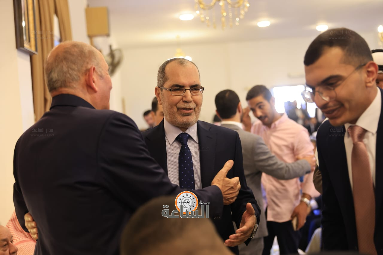 Madar Al-Saa Images 0.8706064041094603