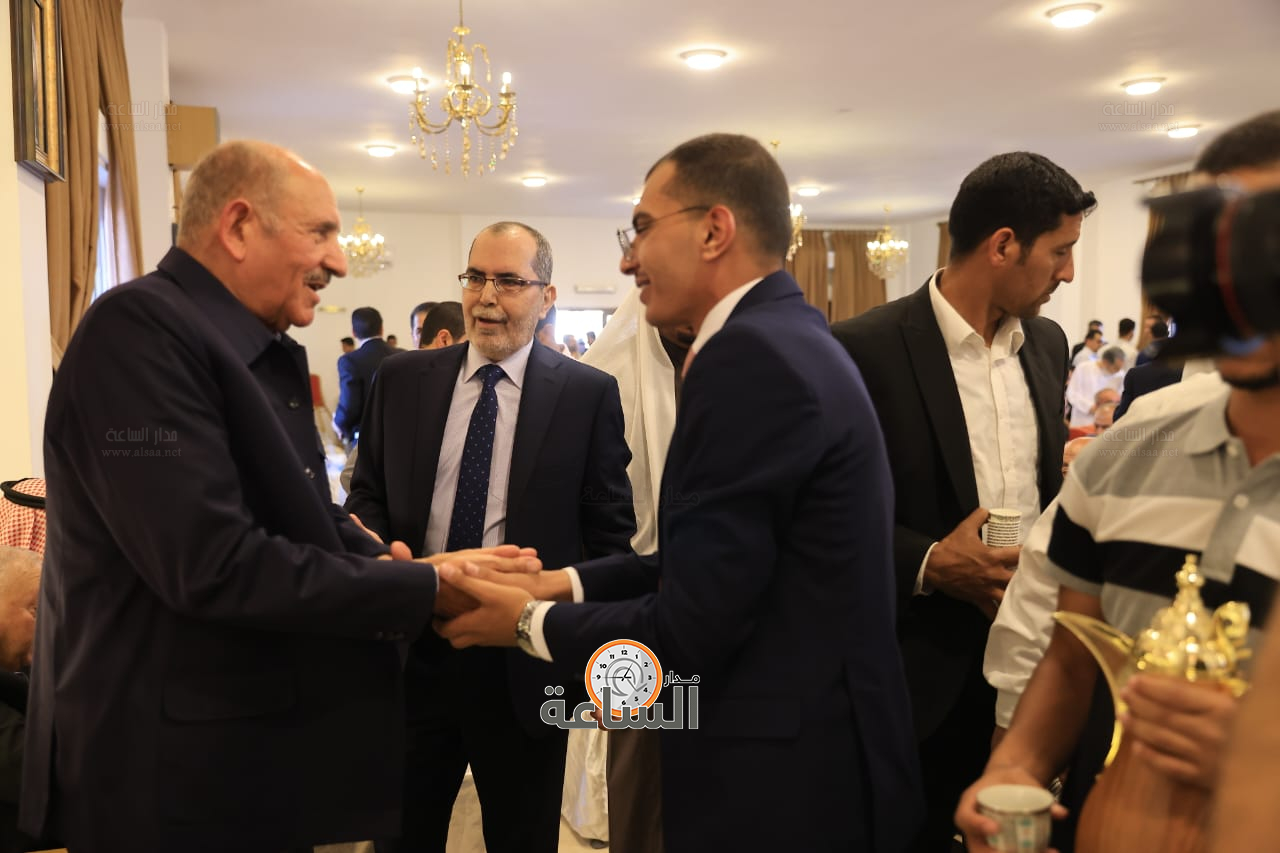 Madar Al-Saa Images 0.435266179170125