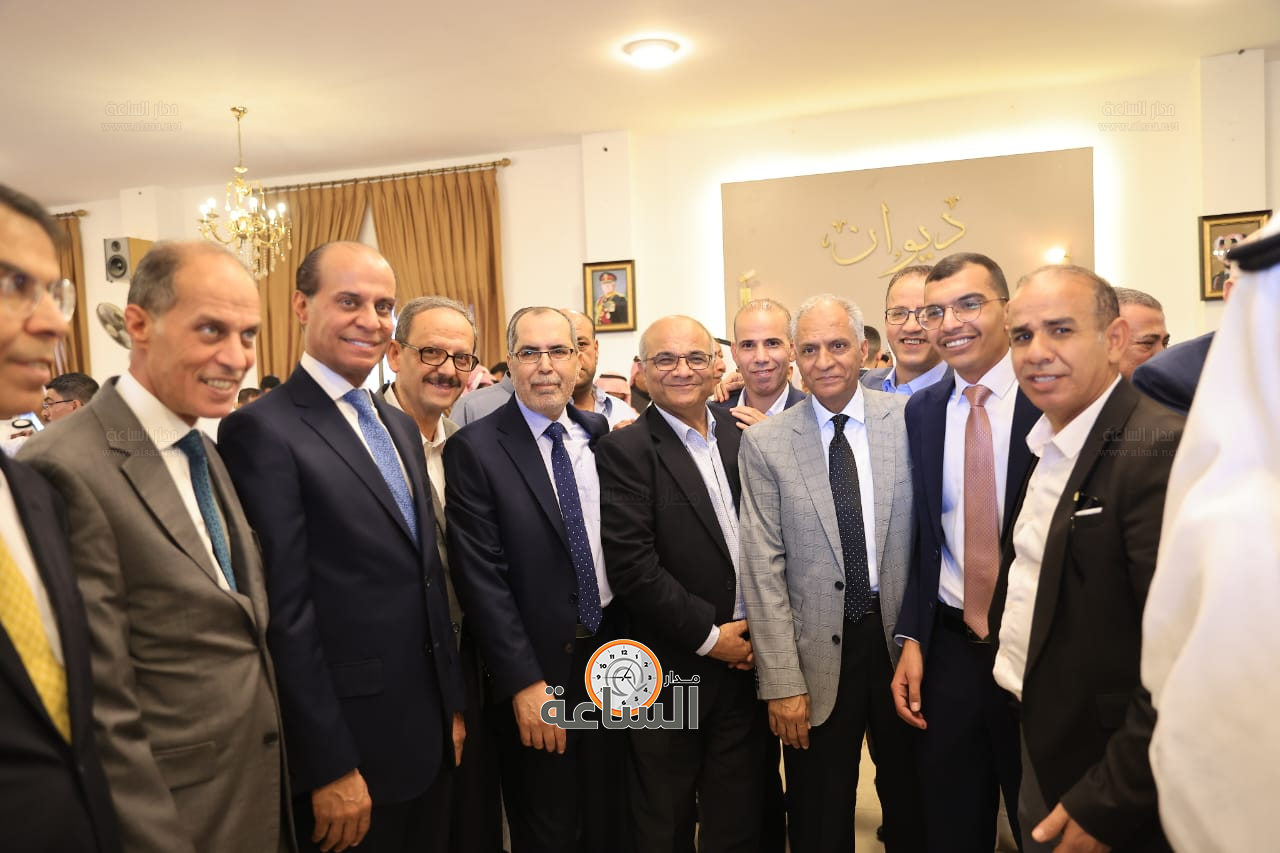 Madar Al-Saa Images 0.8791526768259358