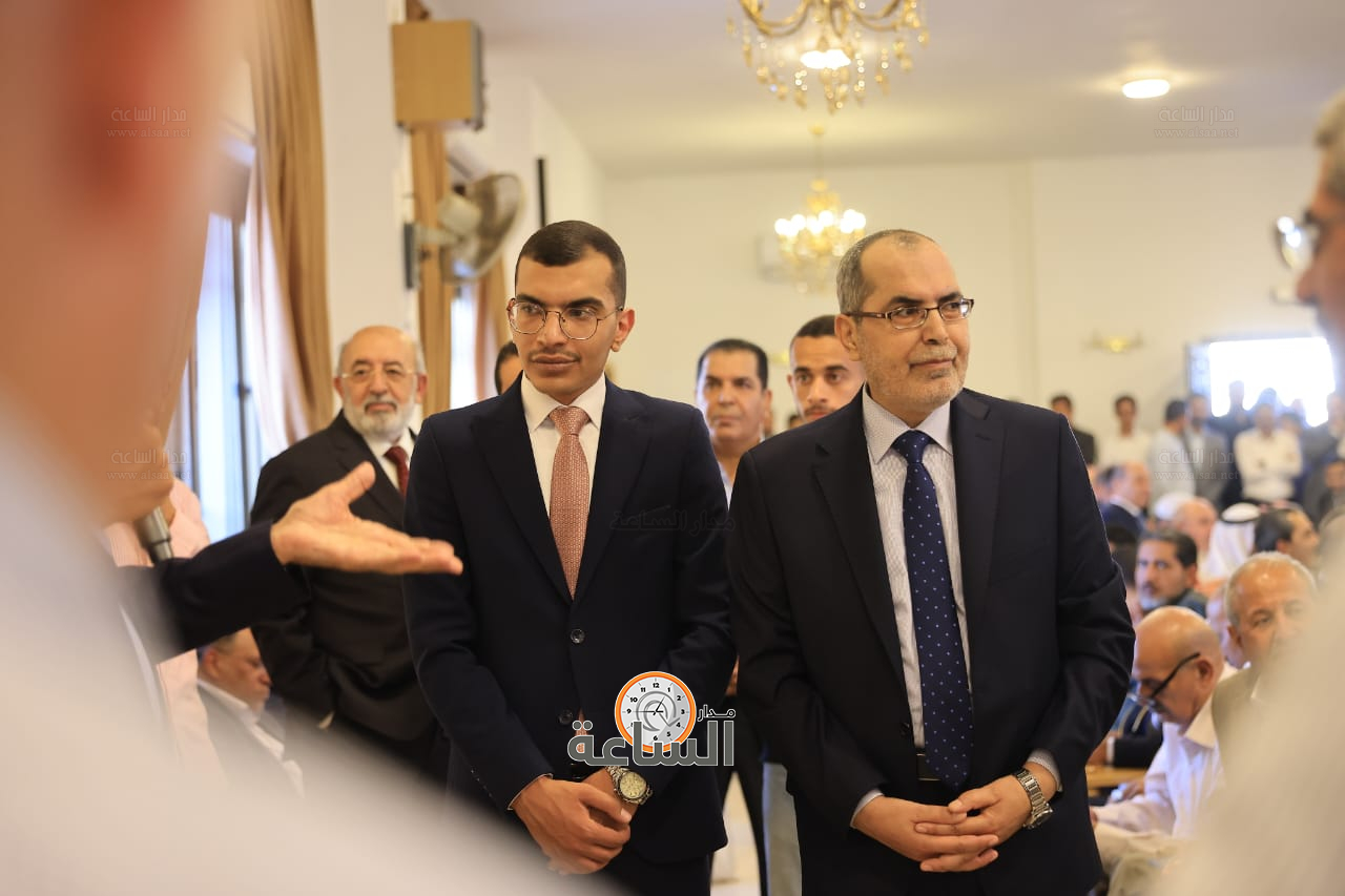 Madar Al-Saa Images 0.43138545978386056